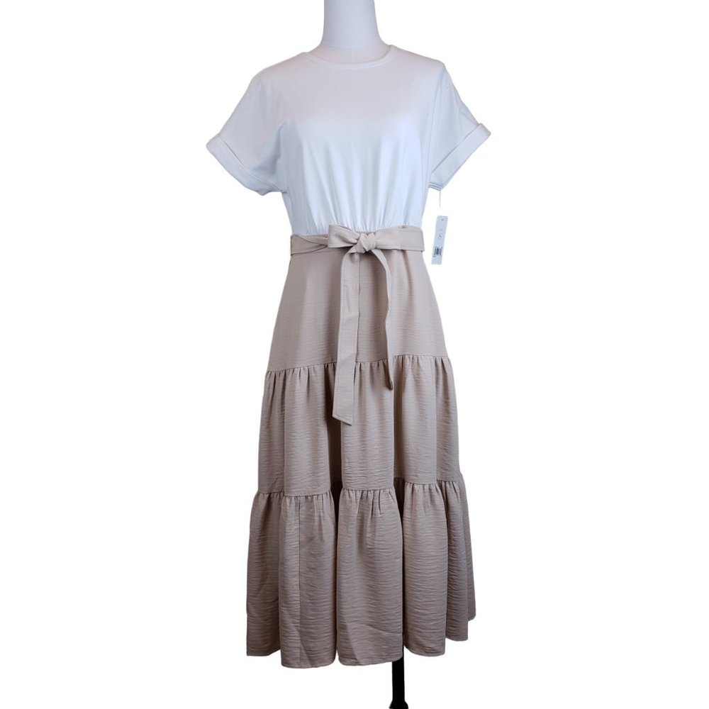 Donna Morgan White and Beige Tiered Dress